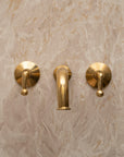 wall mount bathroom faucet