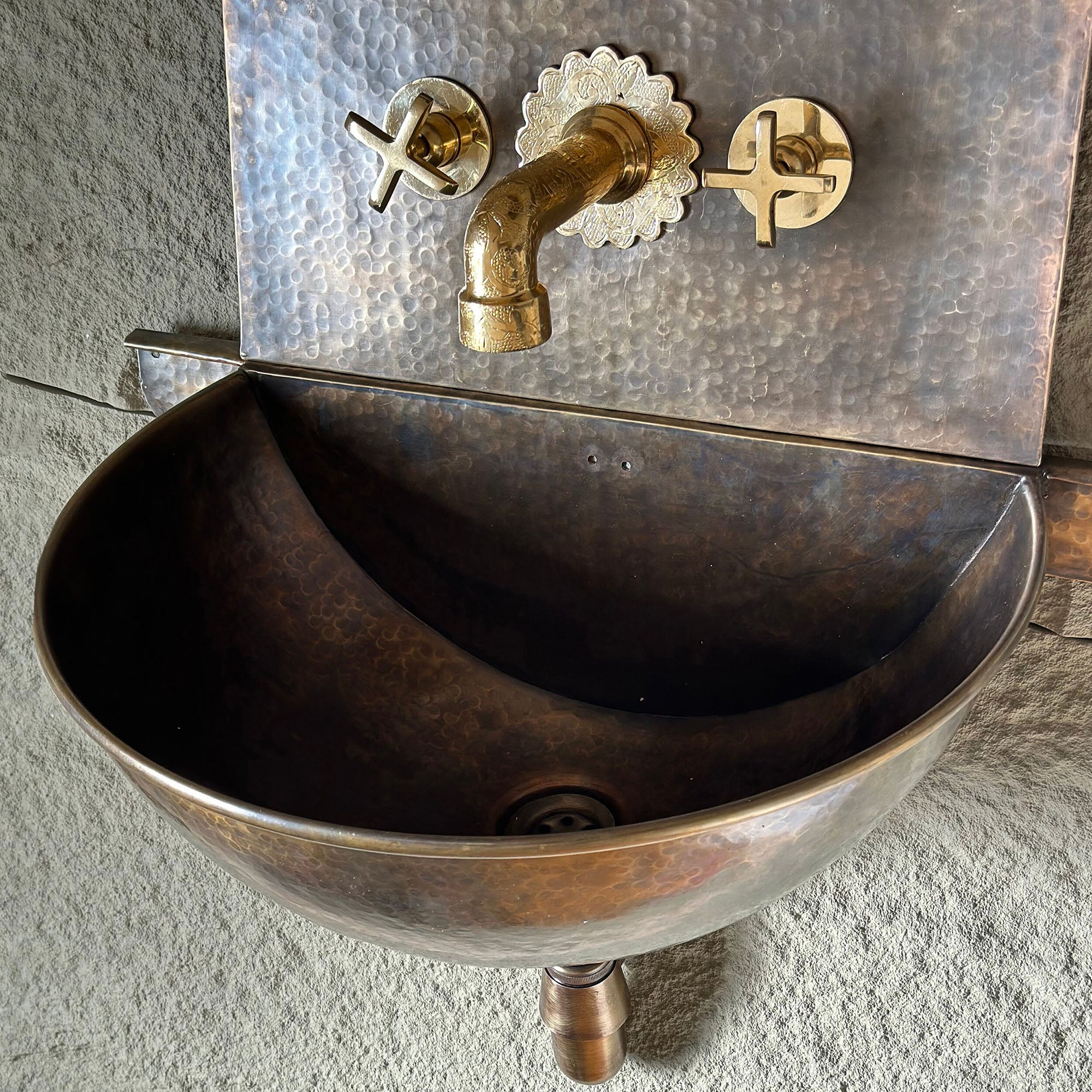 Unlacquered Brass Wall Mounted Faucet with rough in valve