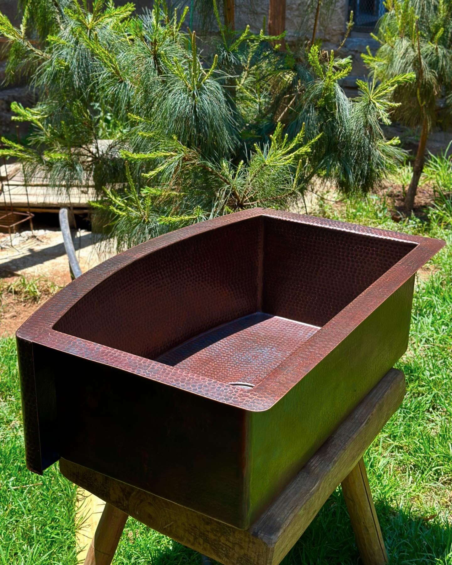 apron front copper farmhouse kitchen sink