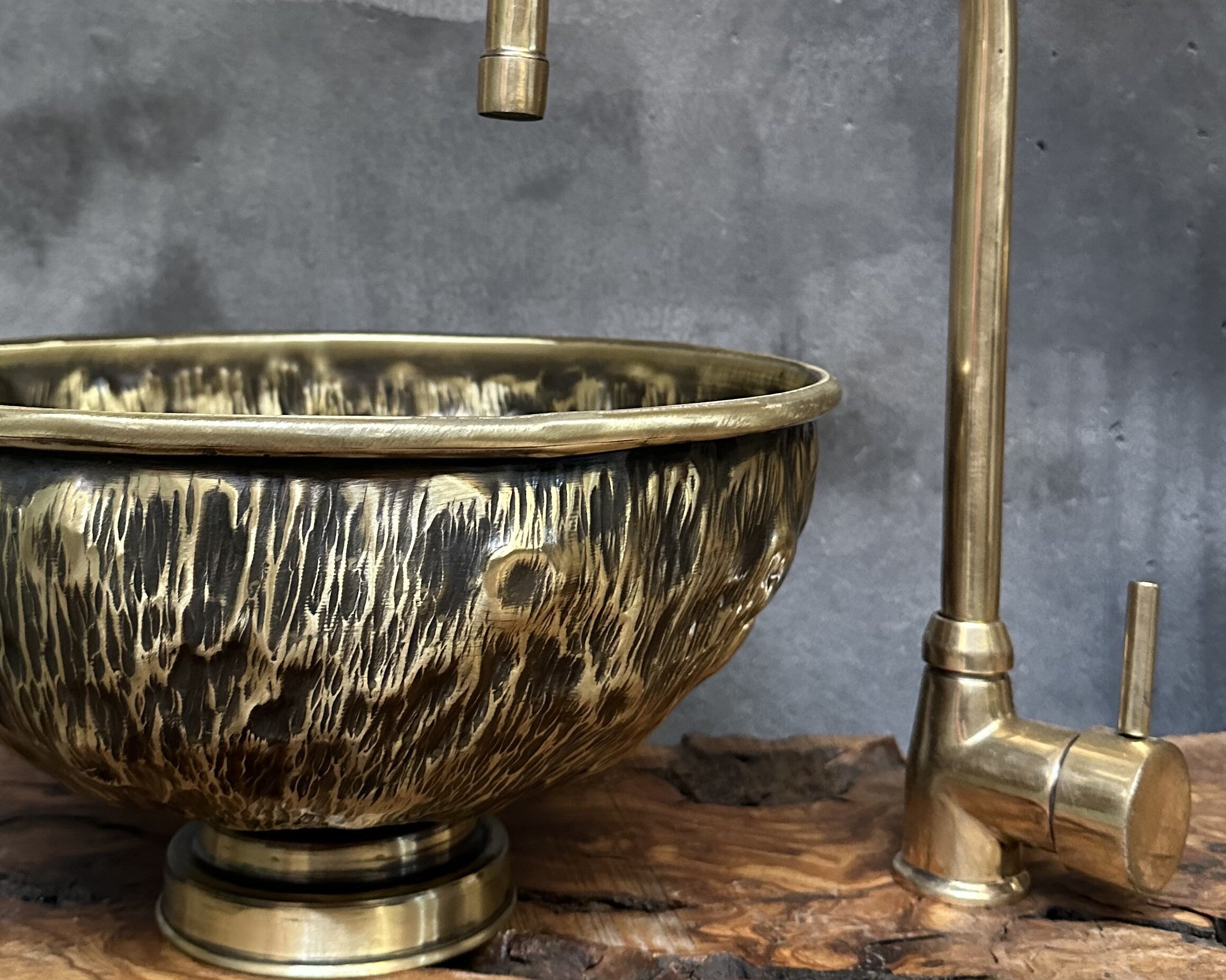 Antique Brass Bathroom Vessel sink