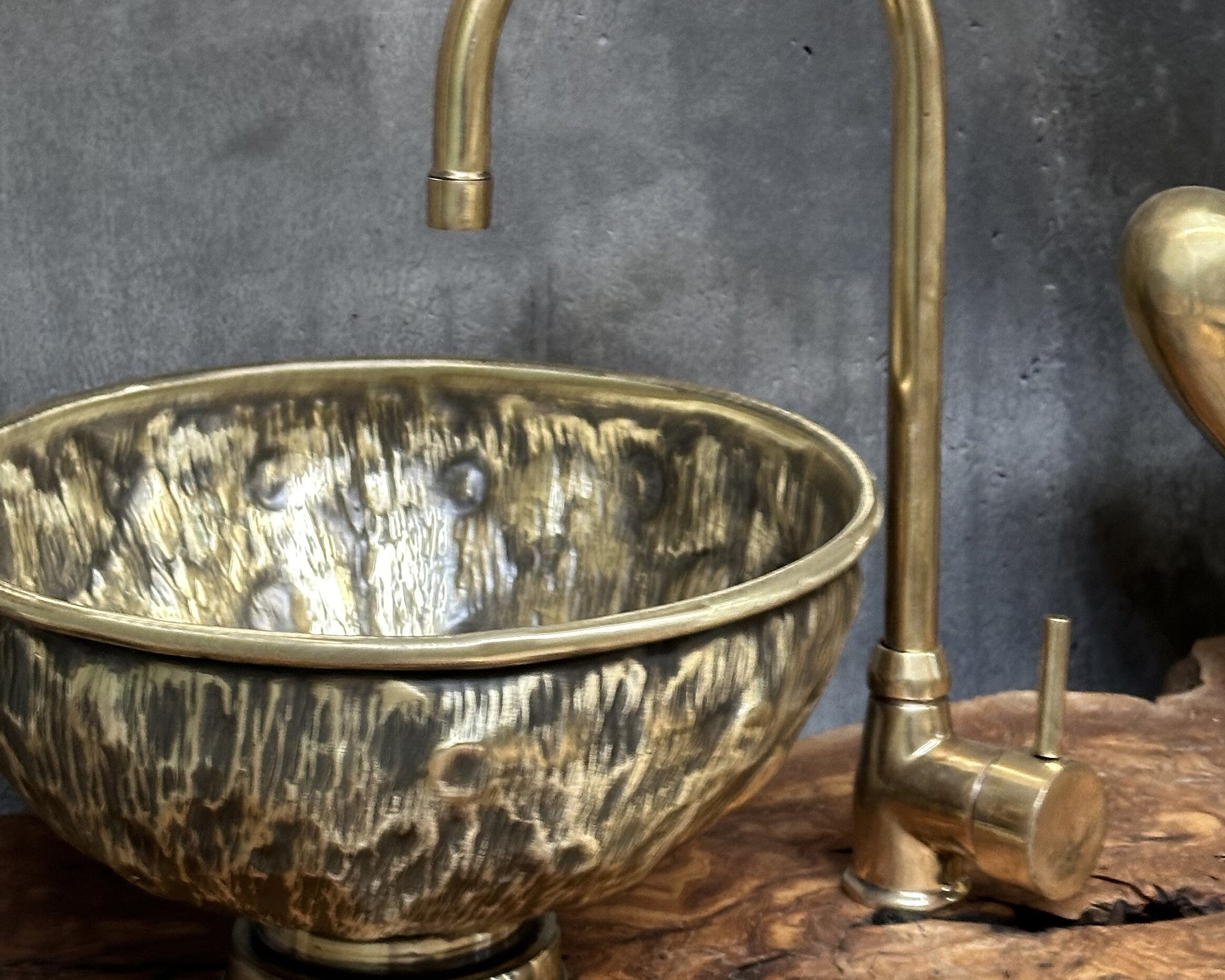 Antique Brass Bathroom Vessel sink